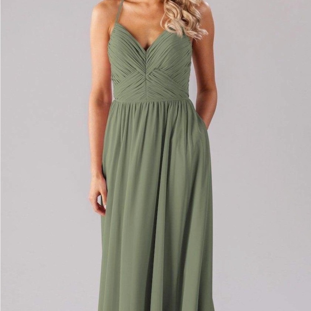 Elegant Green Maxi Dress